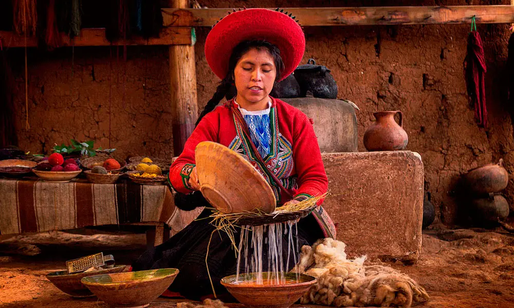 Ancestral Textile Workshop